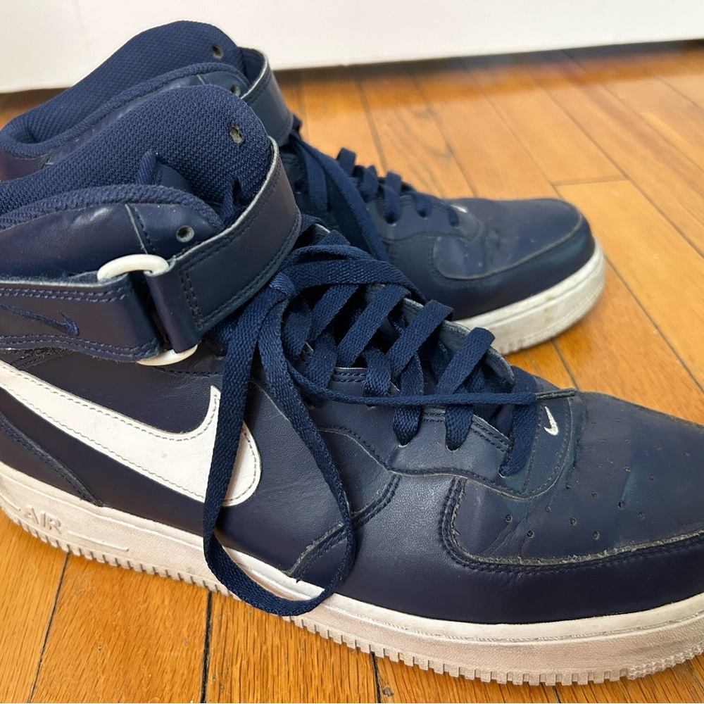 Nike Air Force 1